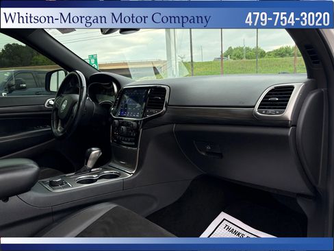 Used 2020 Jeep Grand Cherokee Altitude image 39