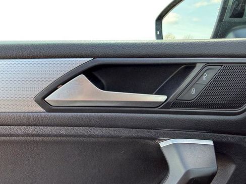 Used 2024 Volkswagen Tiguan S image 60