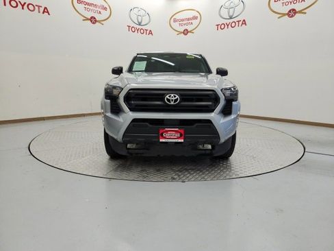 Certified 2024 Toyota Tacoma SR image 4