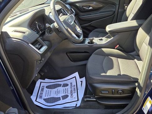 Used 2022 GMC Terrain SLE w/ Driver Convenience Package AWD/4WD image 6