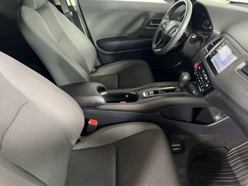 Used 2019 Honda HR-V EX image 41
