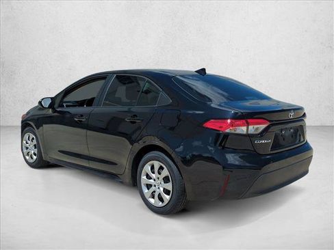 Used 2024 Toyota Corolla LE FWD image 7