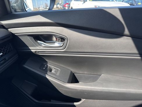 Used 2025 Honda Accord SE image 27