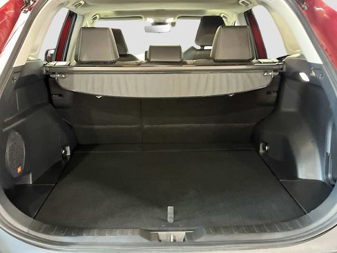 Used 2024 Toyota RAV4 Limited w/ Advanced Technology Package AWD/4WD image 28