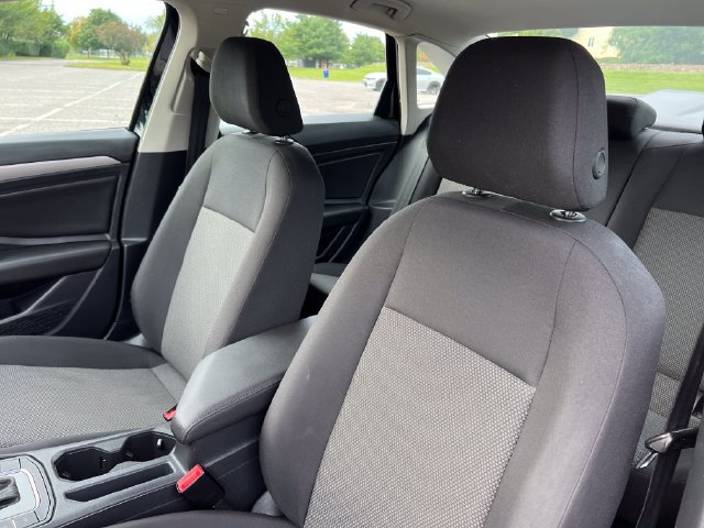 Used 2021 Volkswagen Jetta S w/ Driver Assistance Package FWD image 17
