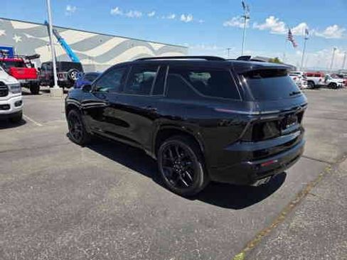 Used 2026 Chevrolet Traverse RS AWD/4WD image 4