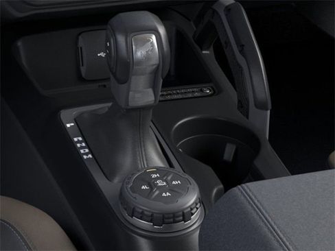 New 2025 Ford Bronco Big Bend w/ Black Diamond Package image 17