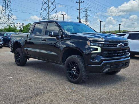 Used 2026 Chevrolet Silverado 1500 LT Trail Boss w/ LT Trail Boss Premium Package AWD/4WD image 8