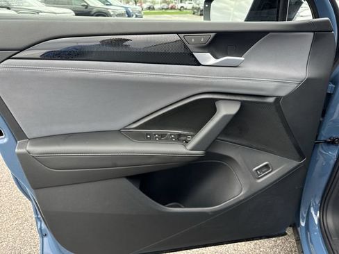 New 2026 Volkswagen Tiguan SE R-Line FWD image 22