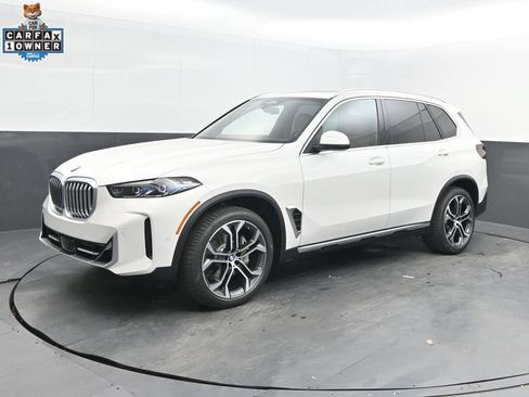 Used 2026 BMW X5 xDrive40i w/ Climate Comfort Package AWD/4WD image 8