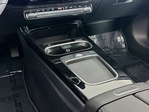 Certified 2026 Mercedes-Benz CLA 250 4MATIC image 6