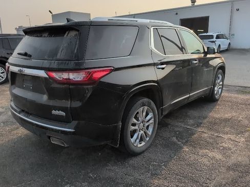 Used 2018 Chevrolet Traverse High Country AWD/4WD image 2
