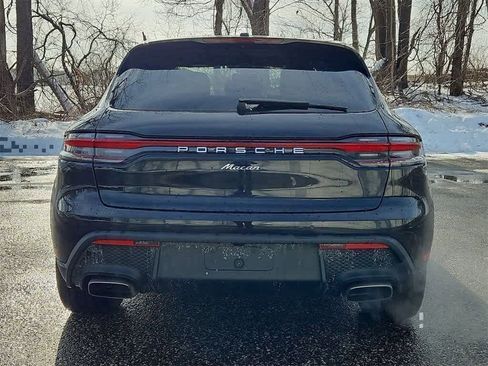 Certified 2025 Porsche Macan image 6