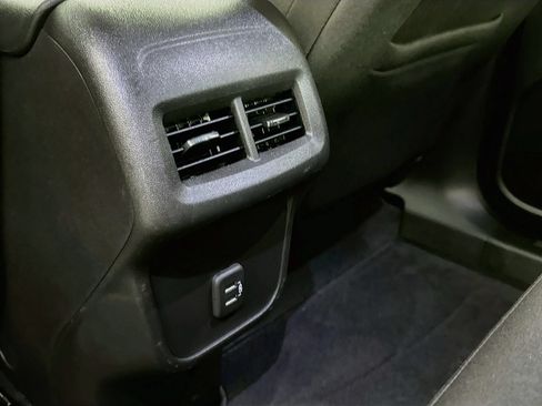 Used 2023 Chevrolet Equinox LT w/ Driver Convenience Package FWD image 26