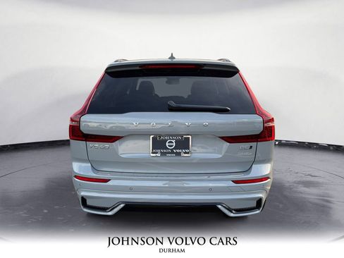 New 2026 Volvo XC60 B5 Plus w/ Protection Package Premier image 4