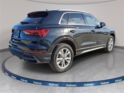 New 2025 Audi Q3 2.0T Premium image 3