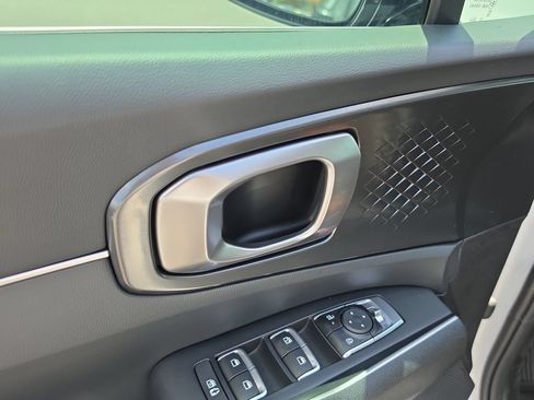 New 2026 Kia Sorento S w/ S Panoramic Sunroof Package FWD image 18