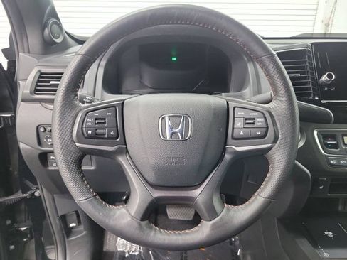 Used 2025 Honda Ridgeline TrailSport image 24