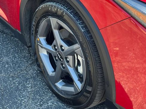 Used 2025 Kia K4 FWD image 31