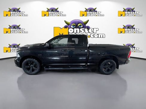Used 2017 RAM 1500 Express w/ Black Ram 1500 Express Group image 7