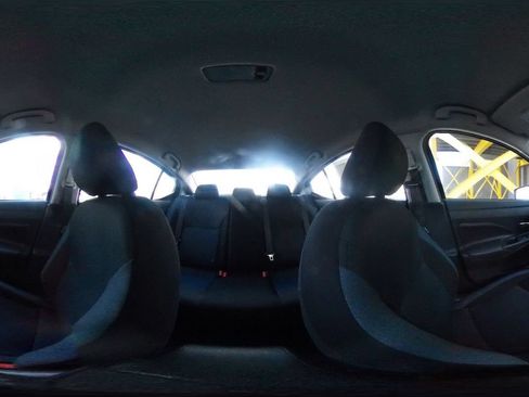 Used 2025 Nissan Versa SV FWD image 37