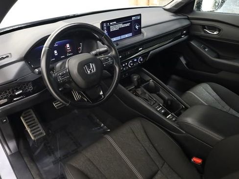 Used 2023 Honda Accord Sport image 9