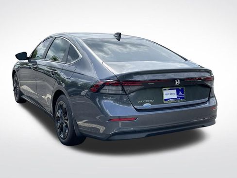 Certified 2025 Honda Accord LX image 4