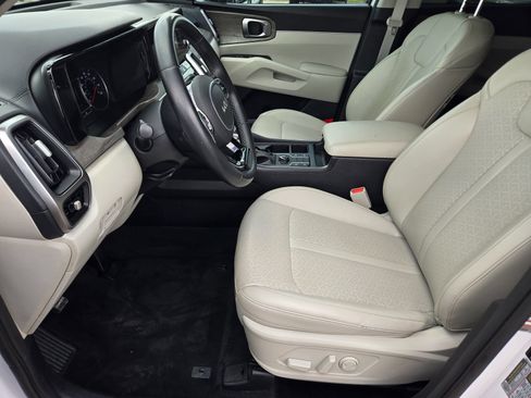 Used 2022 Kia Sorento S AWD/4WD image 12