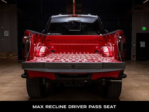 Used 2026 Ford F250 Platinum w/ Platinum Plus Package image 9