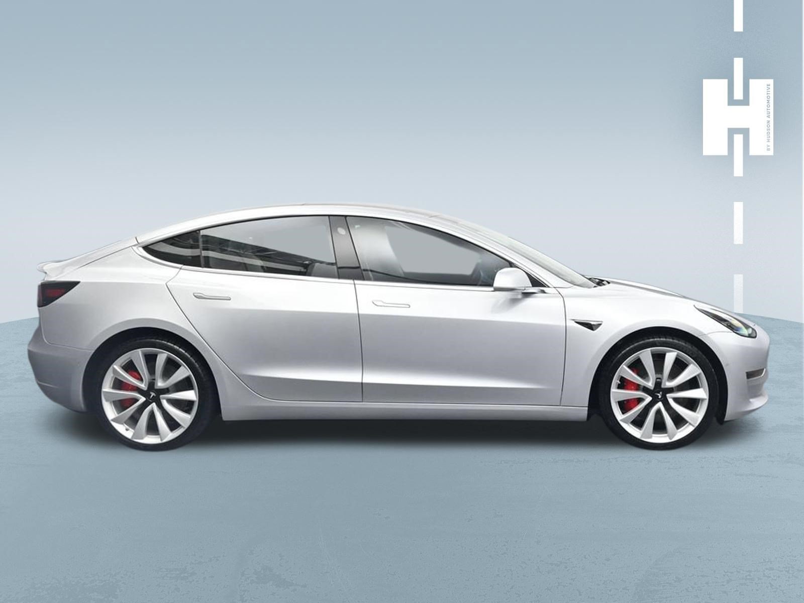 Used 2018 Tesla Model 3 Performance AWD/4WD image 3