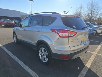 Used 2016 Ford Escape SE w/ Equipment Group 201A