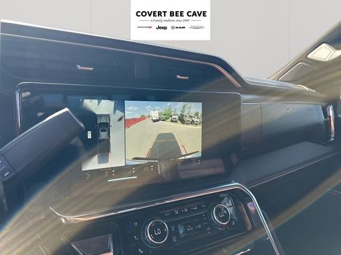 Used 2024 GMC Sierra 3500 Denali Ultimate image 39