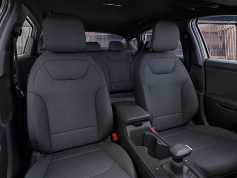 New 2026 Kia K4 LXS image 16