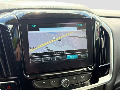 Used 2019 Chevrolet Traverse Premier image 15