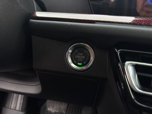 New 2026 Chevrolet Traverse RS image 13