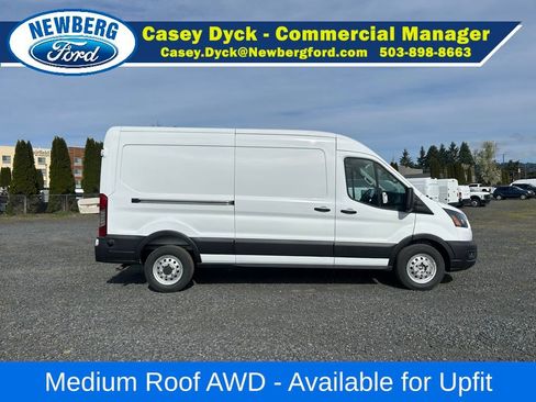 New 2026 Ford Transit 250 148 Medium Roof Extended AWD w/ Load Area Protection Package image 5