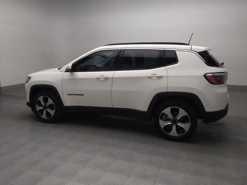 Used 2018 Jeep Compass Latitude w/ Popular Equipment Group image 3