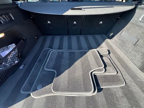 Certified 2026 Mercedes-Benz GLC 300 4MATIC image 35