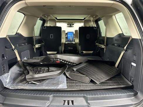 Used 2023 Ford Expedition Platinum image 26