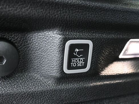 Used 2023 Jeep Grand Cherokee L Summit w/ Luxury Tech Group V image 47