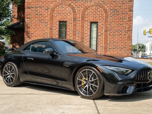 Used 2022 Mercedes-Benz SL 63 AMG 4MATIC image 3