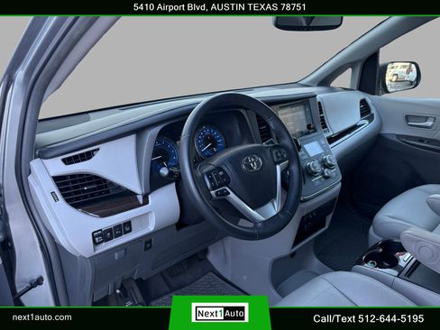 Used 2016 Toyota Sienna XLE image 18
