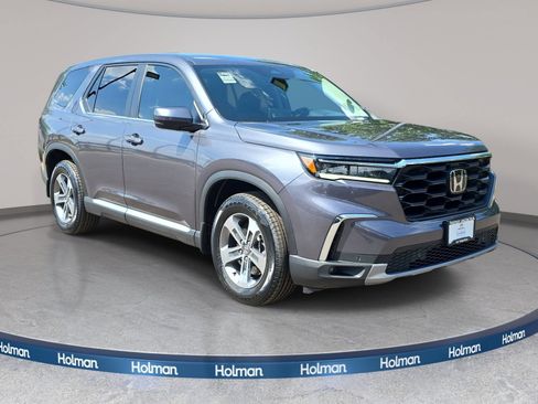 Certified 2024 Honda Pilot EX-L image 4