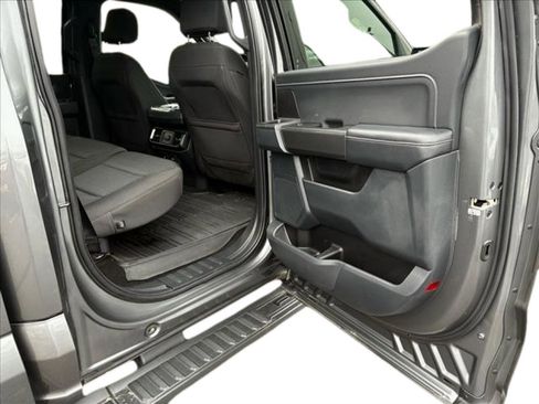 Used 2022 Ford F150 XLT w/ Equipment Group 302A High AWD/4WD image 18