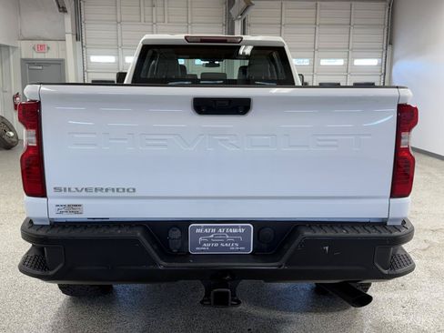 Used 2021 Chevrolet Silverado 2500 W/T w/ WT Fleet Convenience Package RWD image 3