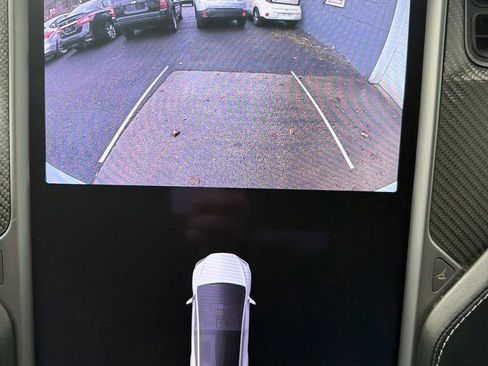 Used 2020 Tesla Model X Performance image 23