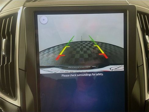 Used 2022 Ford Edge SE image 14