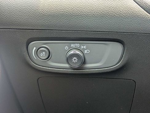 Used 2024 Buick Encore GX Preferred w/ Comfort Package AWD/4WD image 25