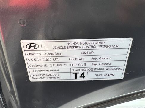 Used 2025 Hyundai Sonata SEL FWD image 21