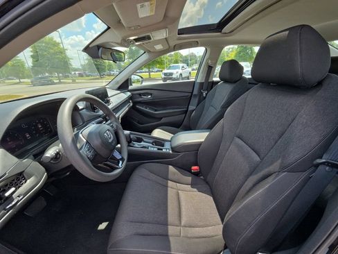Used 2025 Honda Accord SE image 20